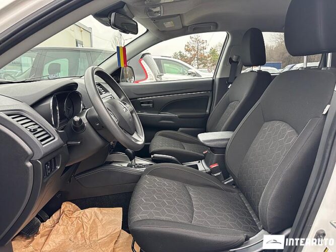 Mitsubishi Outlander Sport 32 interauto-car