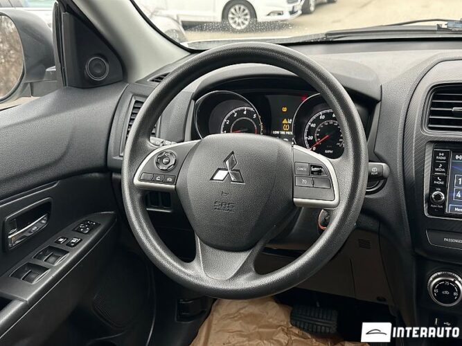 Mitsubishi Outlander Sport 36 interauto-car