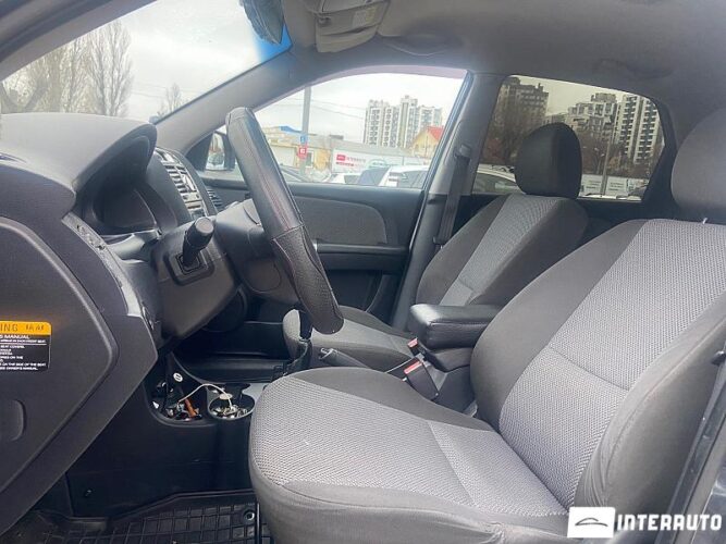 Kia Sportage 32 interauto-car