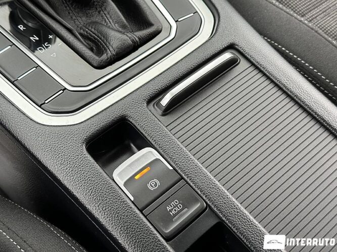 Volkswagen Passat 46 interauto-car