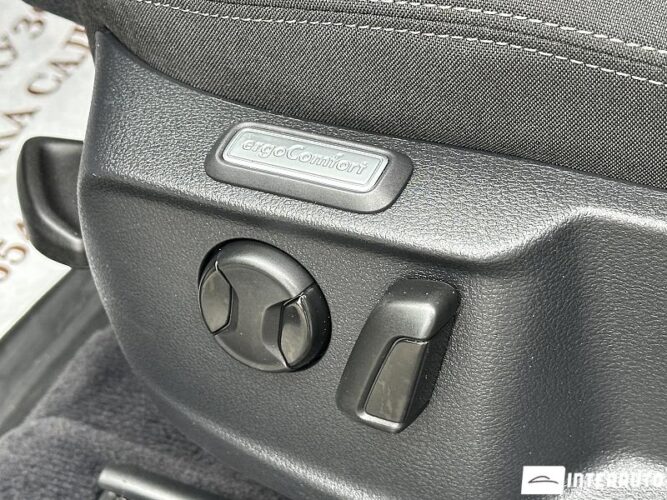 Volkswagen Passat 54 interauto-car