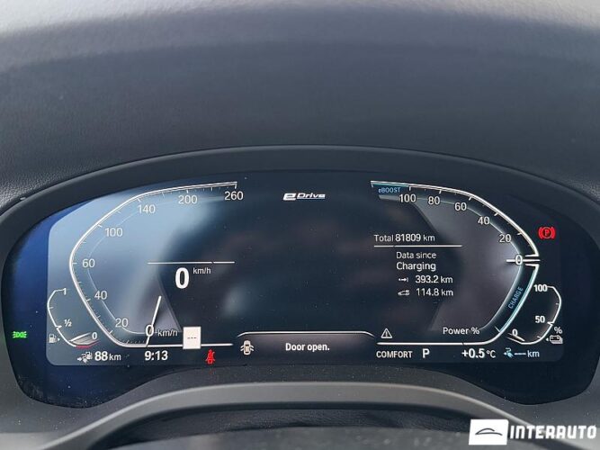 BMW X3 3.0e 43 interauto-car