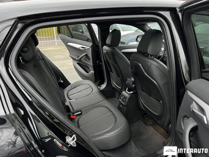 BMW X2 2.8i 52 interauto-car