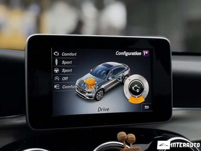 Mercedes GLC 220d Coupe 44 interauto-car