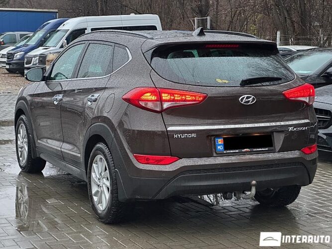 Hyundai Tucson 32 interauto-car