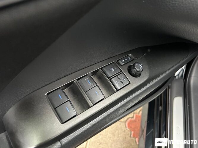 Toyota Camry 35 interauto-car