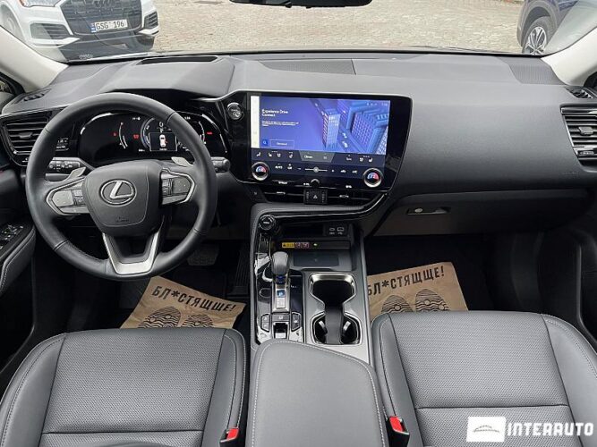 Lexus NX 350H 45 interauto-car