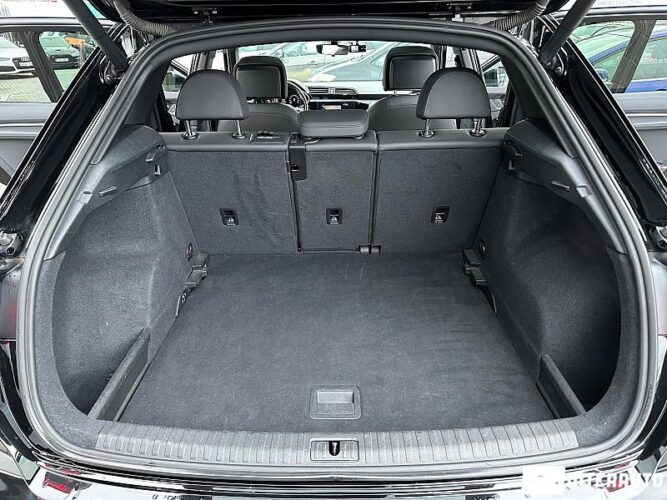 Audi Q3 48 interauto-car