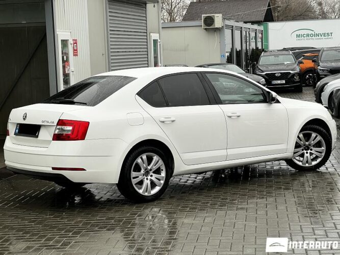 Skoda Octavia 32 interauto-car