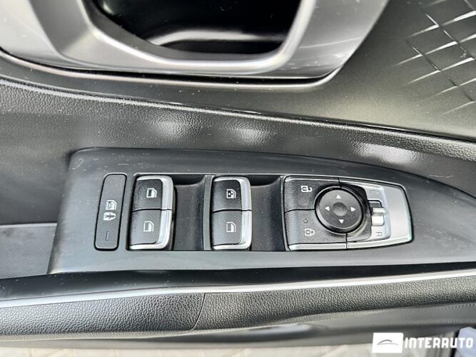 Kia Sorento 59 interauto-car