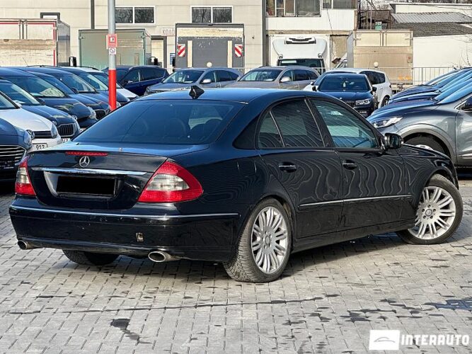 Mercedes E 320 35 interauto-car