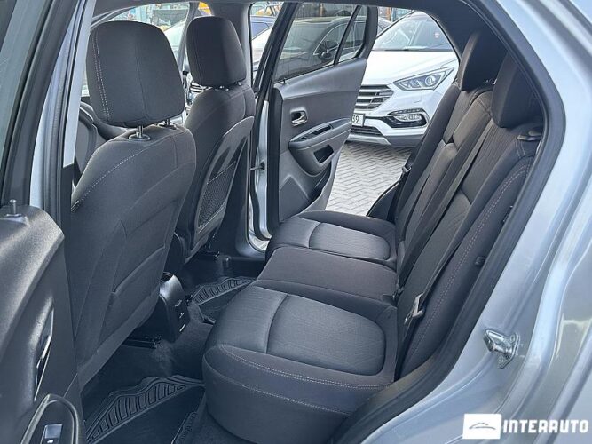 Chevrolet Trax 42 interauto-car
