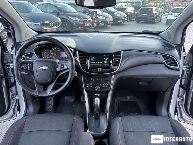 Chevrolet Trax 35 interauto-car