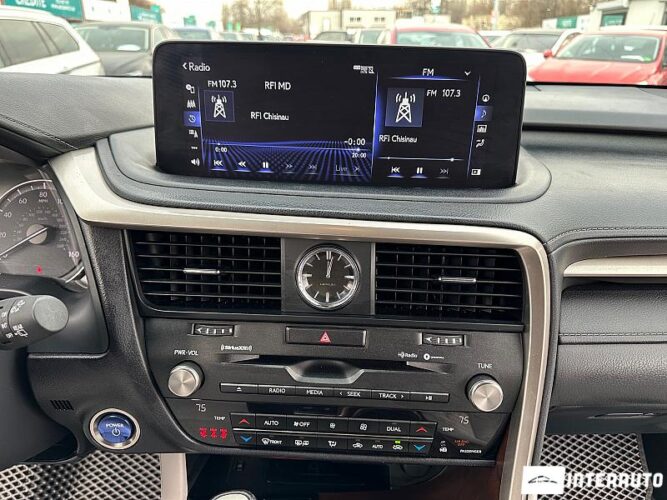 Lexus RX 450h 44 interauto-car