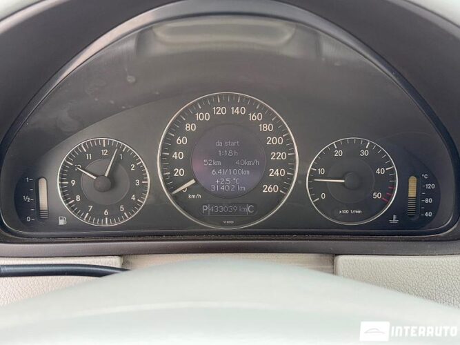Mercedes CLK 270 33 interauto-car