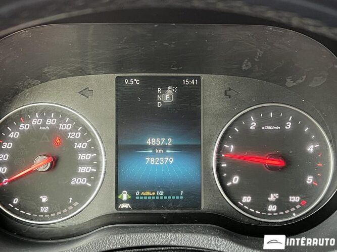 Mercedes Sprinter 39 interauto-car