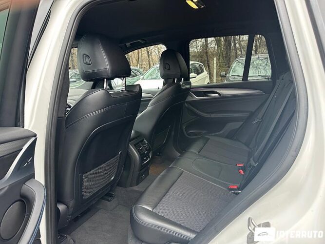 BMW X3 2.0D 50 interauto-car