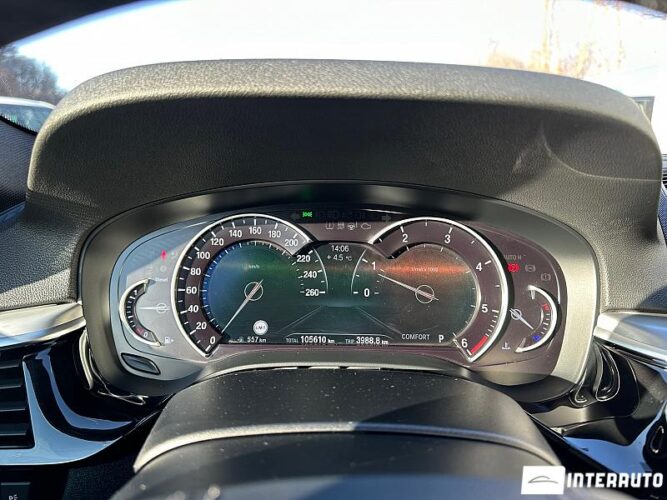 BMW 520 42 interauto-car