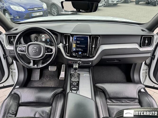 Volvo XC 60 40 interauto-car