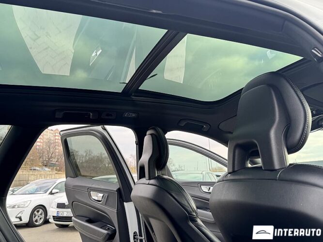 Volvo XC 60 49 interauto-car