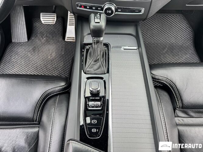 Volvo XC 60 47 interauto-car