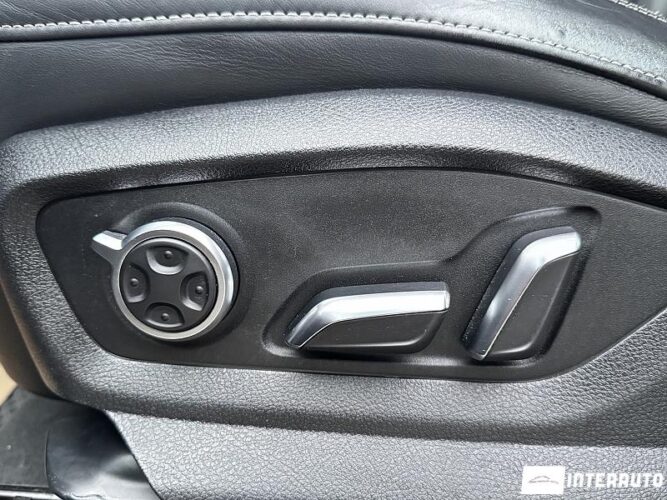 Audi Q7 E-Tron 55 interauto-car