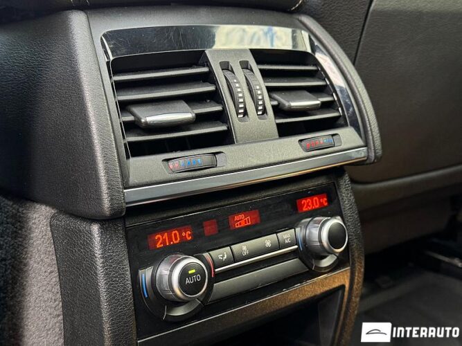 BMW X5 4.0e 48 interauto-car