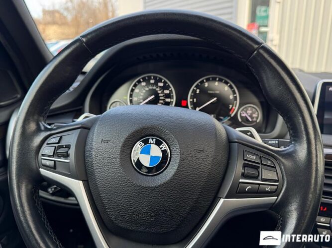 BMW X5 4.0e 44 interauto-car