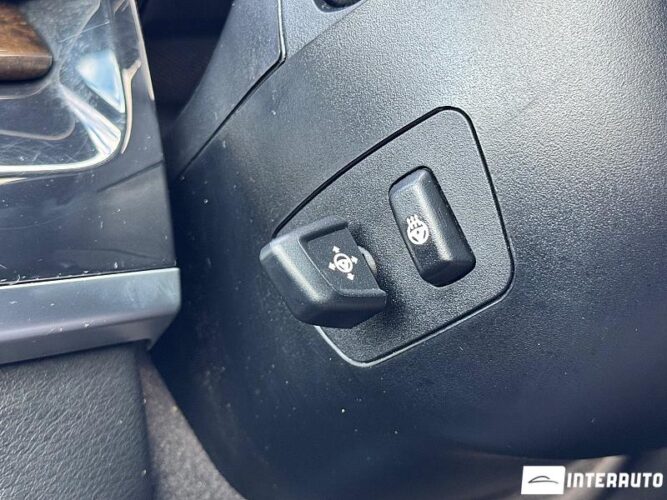 BMW X5 4.0e 42 interauto-car