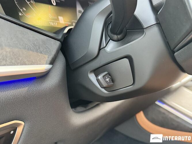 BMW X7 4.0i 73 interauto-car