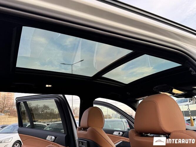 BMW X7 4.0i 61 interauto-car