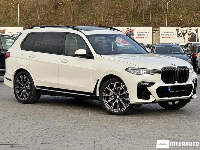 BMW X7 4.0i 45 interauto-car