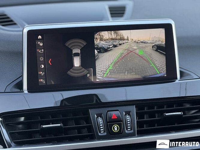 BMW X1 1.6D 45 interauto-car