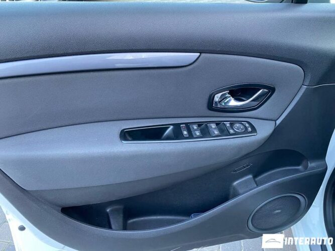 Renault Grand Scenic 33 interauto-car