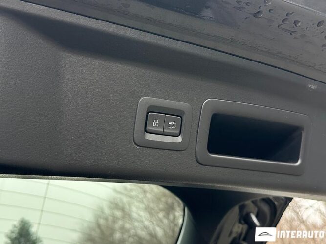 Mazda CX-30 51 interauto-car