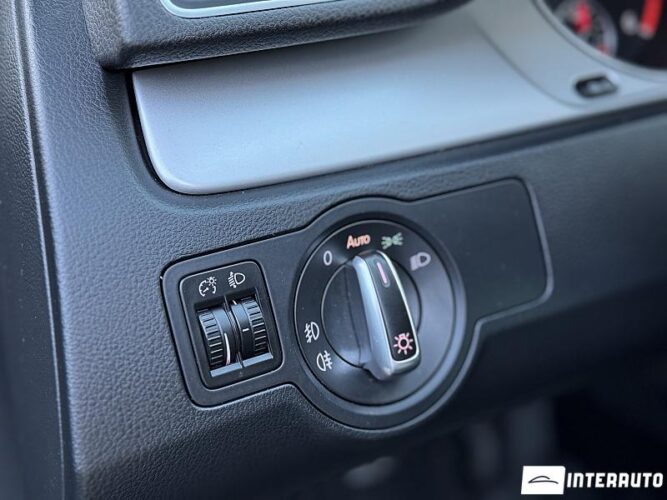 Volkswagen Passat 38 interauto-car