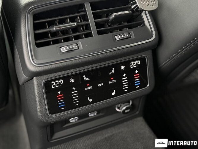 Audi A6 51 interauto-car