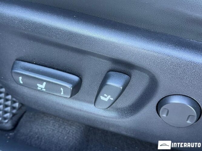 Lexus NX 300H 50 interauto-car