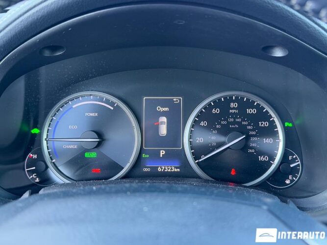 Lexus NX 300H 42 interauto-car