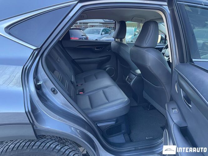 Lexus NX 300H 53 interauto-car