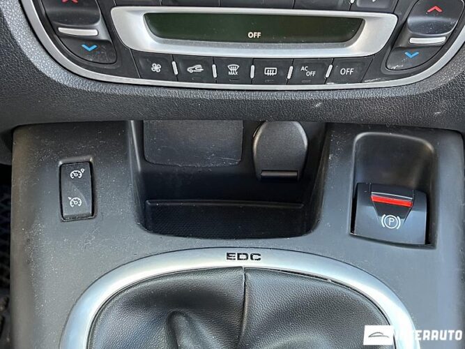 Renault Scenic 40 interauto-car