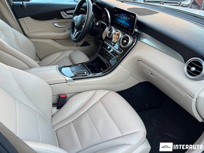Mercedes GLC 300 34 interauto-car