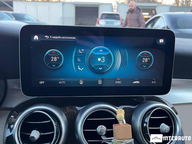 Mercedes GLC 300 39 interauto-car