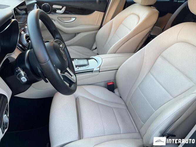 Mercedes GLC 300 33 interauto-car