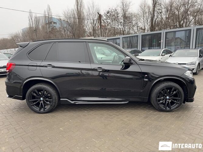 BMW X5 2.5D 44 interauto-car
