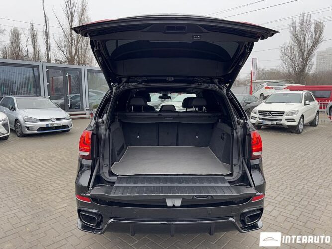BMW X5 2.5D 67 interauto-car