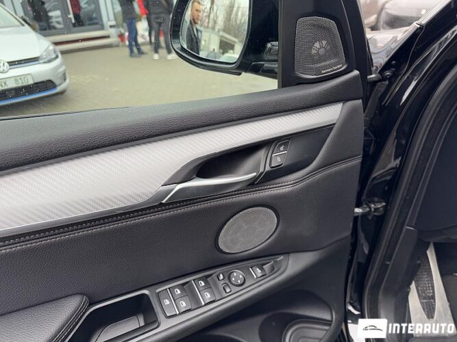 BMW X5 2.5D 48 interauto-car