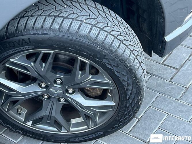 Mitsubishi Outlander 52 interauto-car