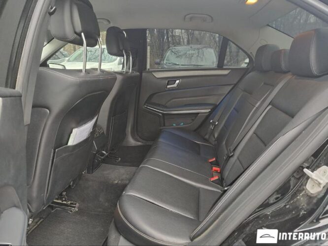Mercedes E 200 34 interauto-car
