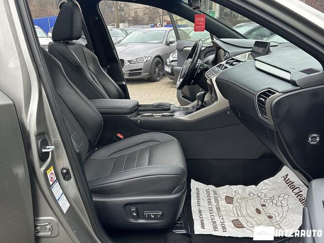 Lexus NX 300H 62 interauto-car